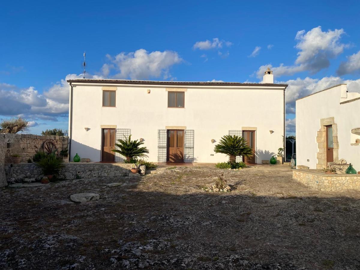 Agriturismo Masseria Saittole Carpignano Salentino Esterno foto