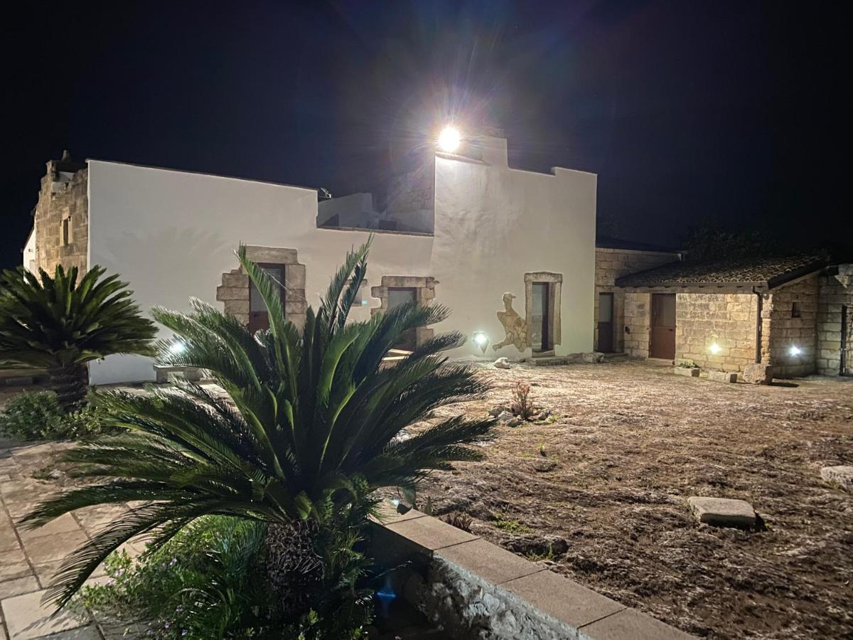 Agriturismo Masseria Saittole Carpignano Salentino Esterno foto