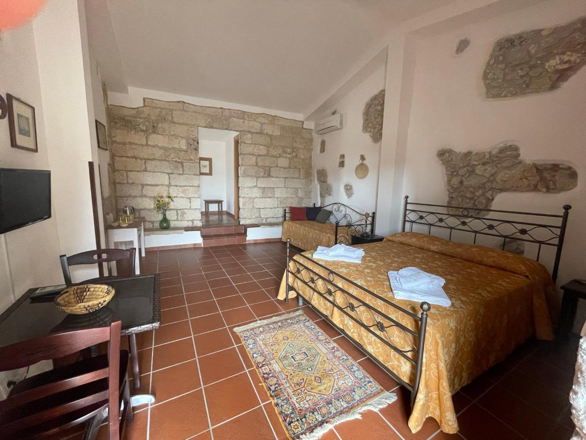 Agriturismo Masseria Saittole Carpignano Salentino Esterno foto