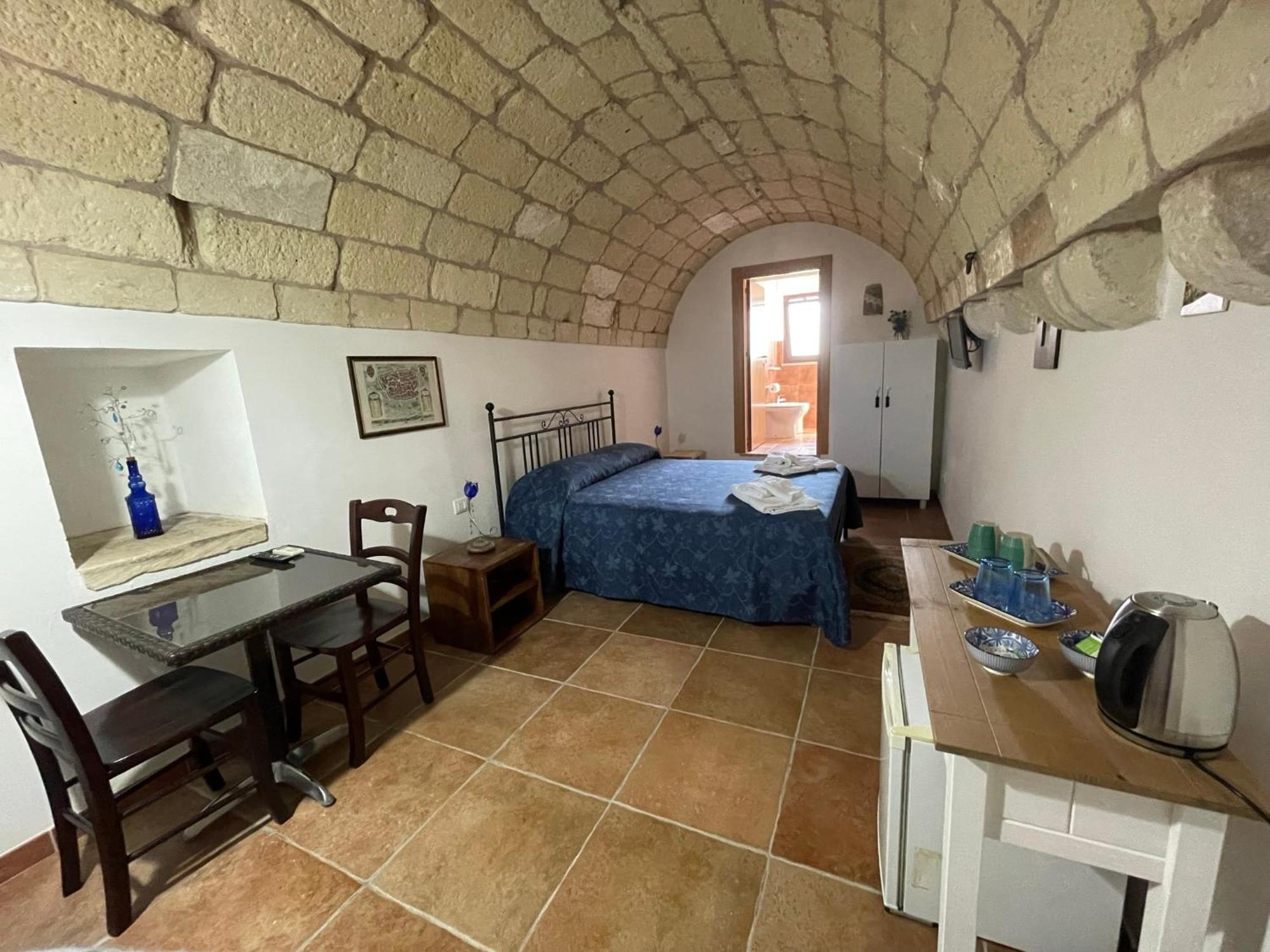 Agriturismo Masseria Saittole Carpignano Salentino Esterno foto